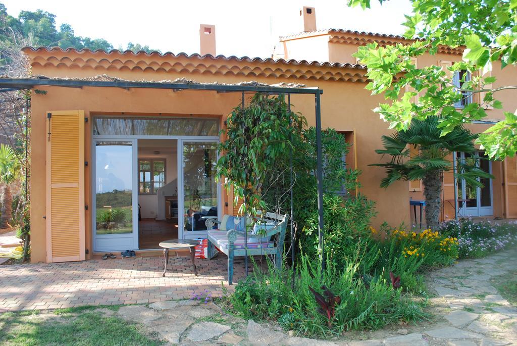 Villa House With Garden And Sea View La Londe-les-Maures Habitación foto
