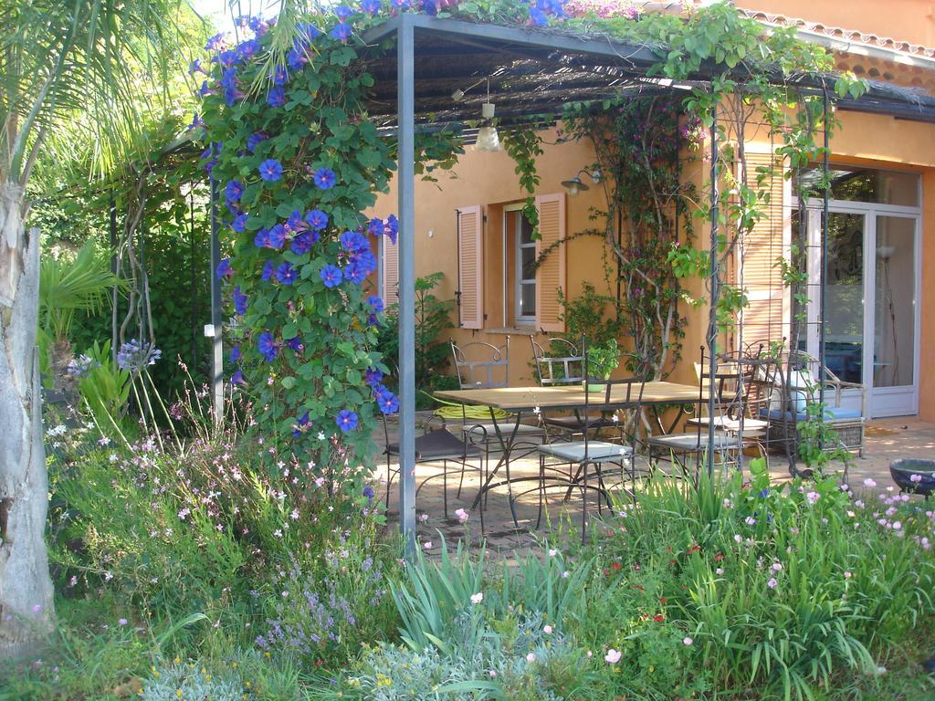 Villa House With Garden And Sea View La Londe-les-Maures Habitación foto